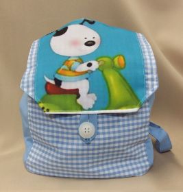 MOCHILA DE SOLAPA AZUL.jpg